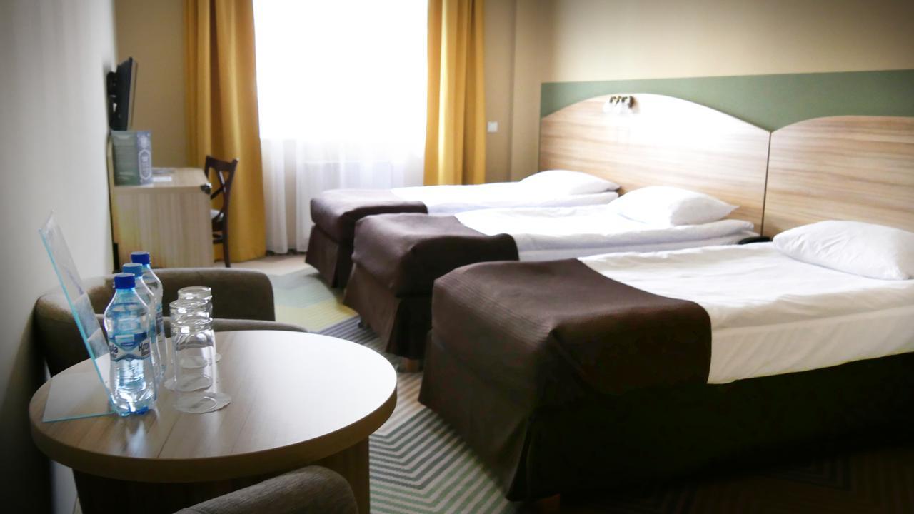 Hotel Texas - Żory Buitenkant foto